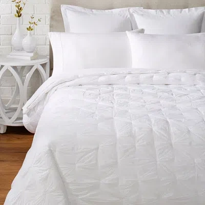 Amity Home Asher White Cotton 2 Piece Quilt Set