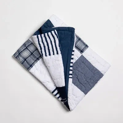 Amity Home Blue Standard Cotton Quilt