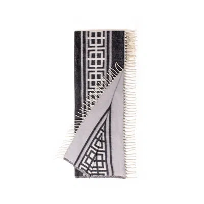 Amity Home Cotton Blend Throw In Black;white