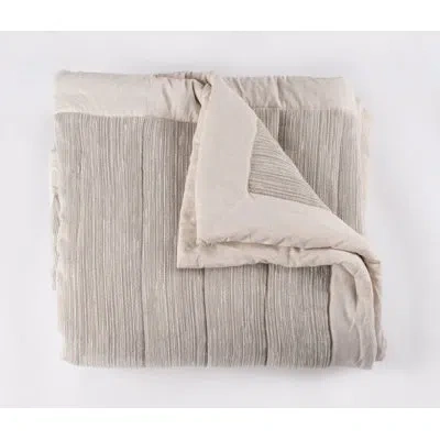Amity Home Cotton Quilt In Gray