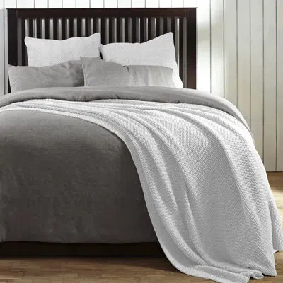 Amity Home Gane White Standard Cotton Coverlet