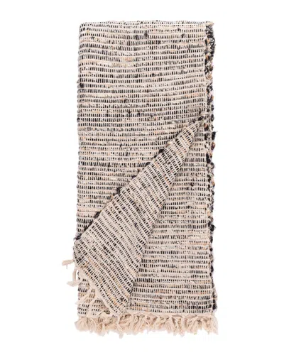 Amity Home Hosiah Throw