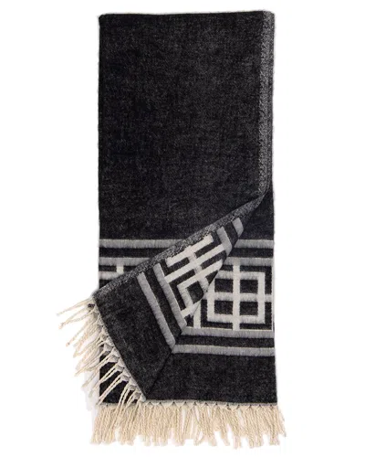 Amity Home Jaki Throw In Black