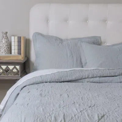Amity Home Kyler Linen Quilt Set In Pearl Blue