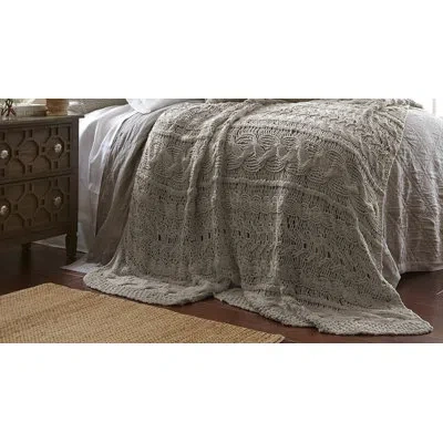 Amity Home Mica Knitted Single Coverlet In Gray