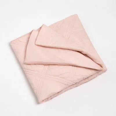 Amity Home Standard Cotton Quilt In Pink