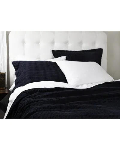 Amity Home Tipton Matelassé Quilt Set In Blue