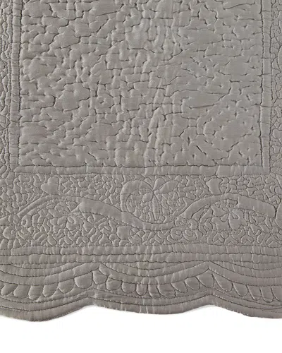 Amity Home Tudor Quilt, Queen In Gray