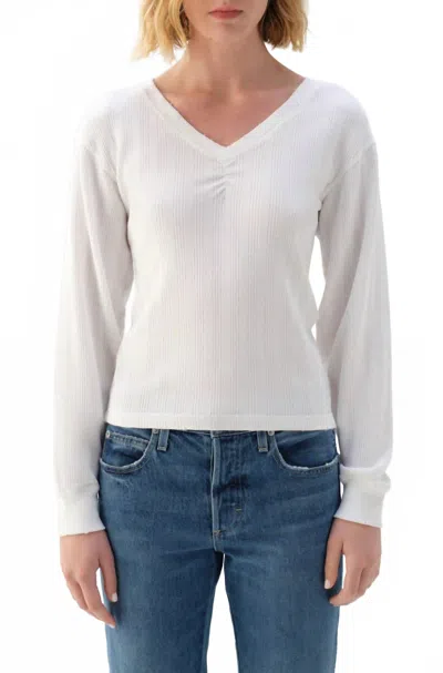 Amo Beau Waffle Knit Top In White