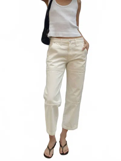 Amo Billie Field Straight Pants In White In Neutral