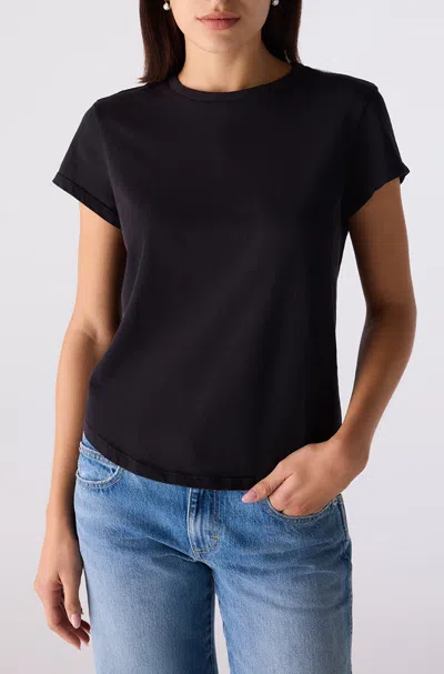 Amo Denim Jade Tee In Black
