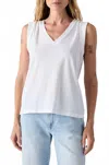 Amo Dona Sleeveless Tee In White In White