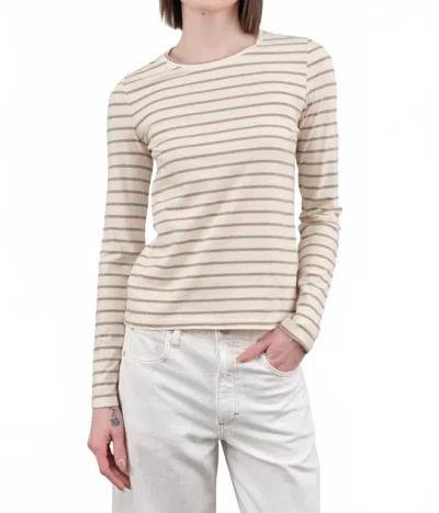 Amo Drew Long Sleeve Tee In Natural/haze Striped In Neutral