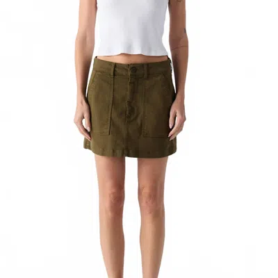 Amo Easy Slouch Skirt In Reseda In Green