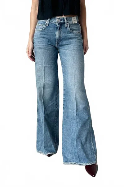 Amo Faith Mid Rise Flare Jeans In Maverick In Green