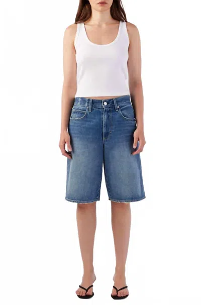 Amo Laura Boyfriend Shorts In Offbeat In Multi