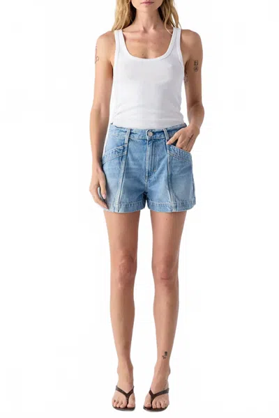 Amo Rebecca Denim Short In Nostalgia In Blue