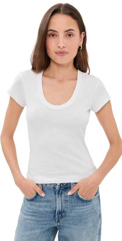 Amo Rumi Tee Eggshell In White