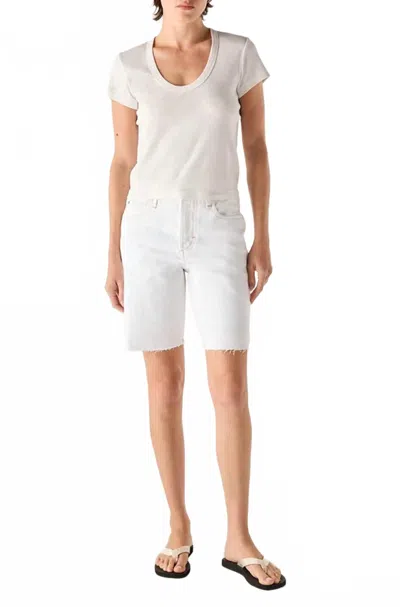Amo Steph Relaxed Fit Short In White
