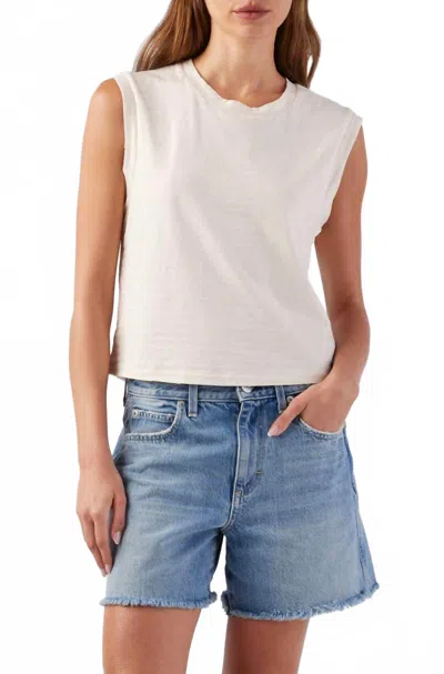 Amo Sleeveless Babe Tee In Natural In White