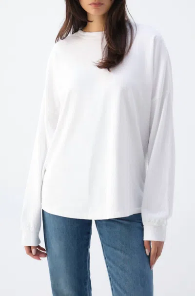 Amo Women's Soulmate Tee In White In Red