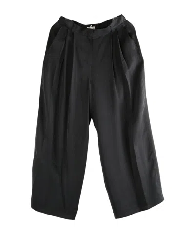 Amomento Cupro Two Tuck Wide Pants In Black
