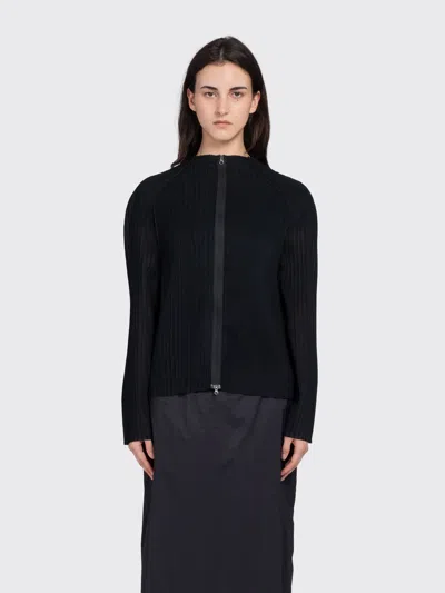 Amomento Pleats Zip Up Jumper In Black