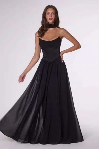 Amoris T741 In Black