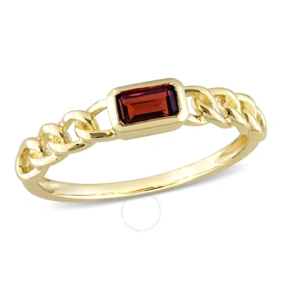 Amour 1/3 Ct Tgw Octagon Garnet Link Ring In 10k Yellow Gold