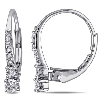 Amour 10 Karat White Gold Leverback Hoop Earrings In Gold / White