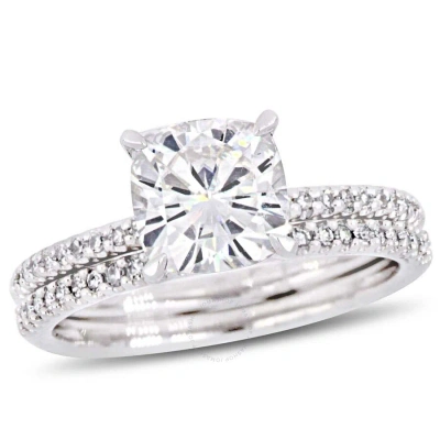 Amour 2 Ct Dew Cushion Created Moissanite And 1/4 Ct Tw Diamond Bridal Set In 14k White Gold In Gold / Gold Tone / White