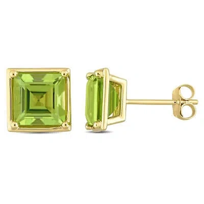 Pre-owned Amour 3 1/2 Ct Tgw Square Peridot Stud Earrings In 14k Yellow Gold