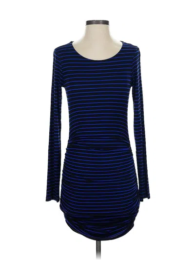 Pre-owned Amour Vert Casual Dress In Blue