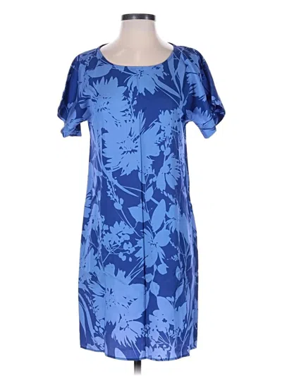 Pre-owned Amour Vert Casual Dress In Blue