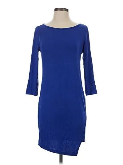 Pre-owned Amour Vert Casual Dress In Blue