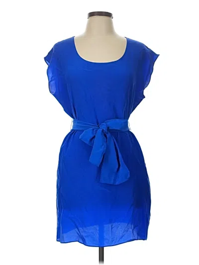 Pre-owned Amour Vert Casual Dress In Blue