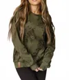 Ampersand Ave Floral Crew Pullover Top In Olive Green In Green