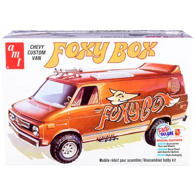 Amt 1-25 Scale Chevrolet Custom Van Foxy Box Skill 2 Model Kit In Orange