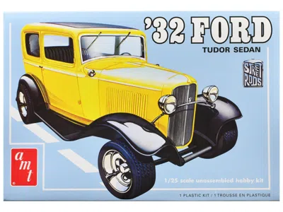 Amt Skill 2 Model Kit 1932 Ford Tudor Sedan "street Rods" Series 1/25 Scale Model By