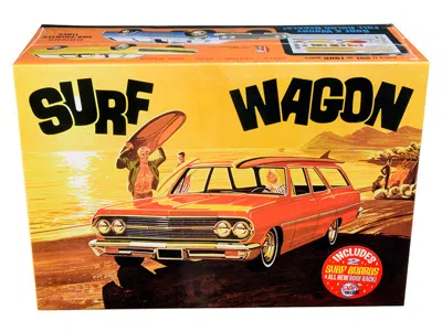 Amt Skill 2 Model Kit 1965 Chevrolet Chevelle "surf Wagon" With Two Surf Boards 4 In 1 Kit 1/25 Scale Mo In Multi