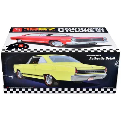 Amt Skill 2 Model Kit 1967 Mercury Comet Cyclone Gt 1-25 Scale Model In Yellow