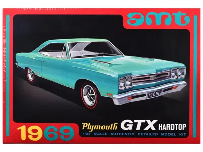 Amt Skill 2 Model Kit 1969 Plymouth Gtx Hardtop 1/25 Scale Model By  In Blue