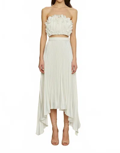 Amur Averi Scallop Top In Ivory In Neutral