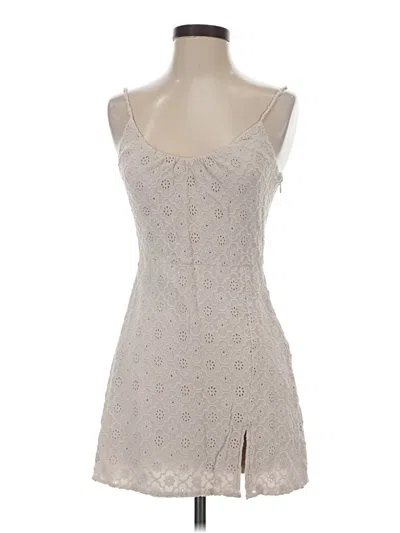 Pre-owned Amuse Society Casual Dress In White
