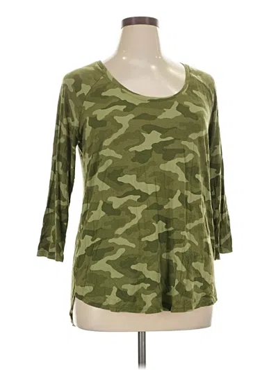 Pre-owned A.n.a. A New Approach 3/4 Sleeve Top Green Camo Pattern Scoop Neck Tops