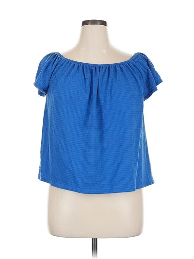 Pre-owned A.n.a. A New Approach Short Sleeve Blouse In Blue