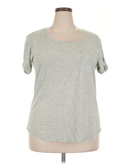 Pre-owned A.n.a. A New Approach Short Sleeve T-shirt In Gray