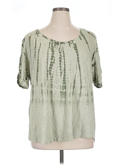 Pre-owned A.n.a. A New Approach Short Sleeve T-shirt In Green