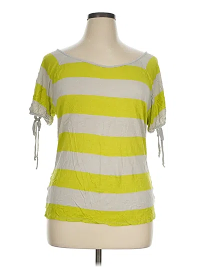 Pre-owned A.n.a. A New Approach Short Sleeve T-shirt In Yellow