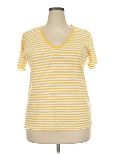 Pre-owned A.n.a. A New Approach Short Sleeve T-shirt In Yellow